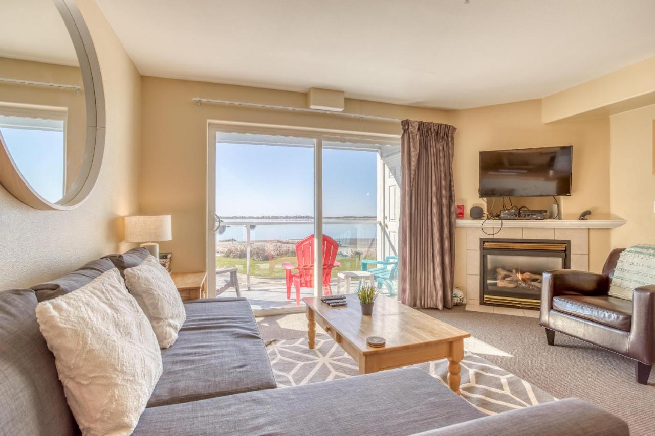 Birds Nest Suite Lincoln City Esterno foto