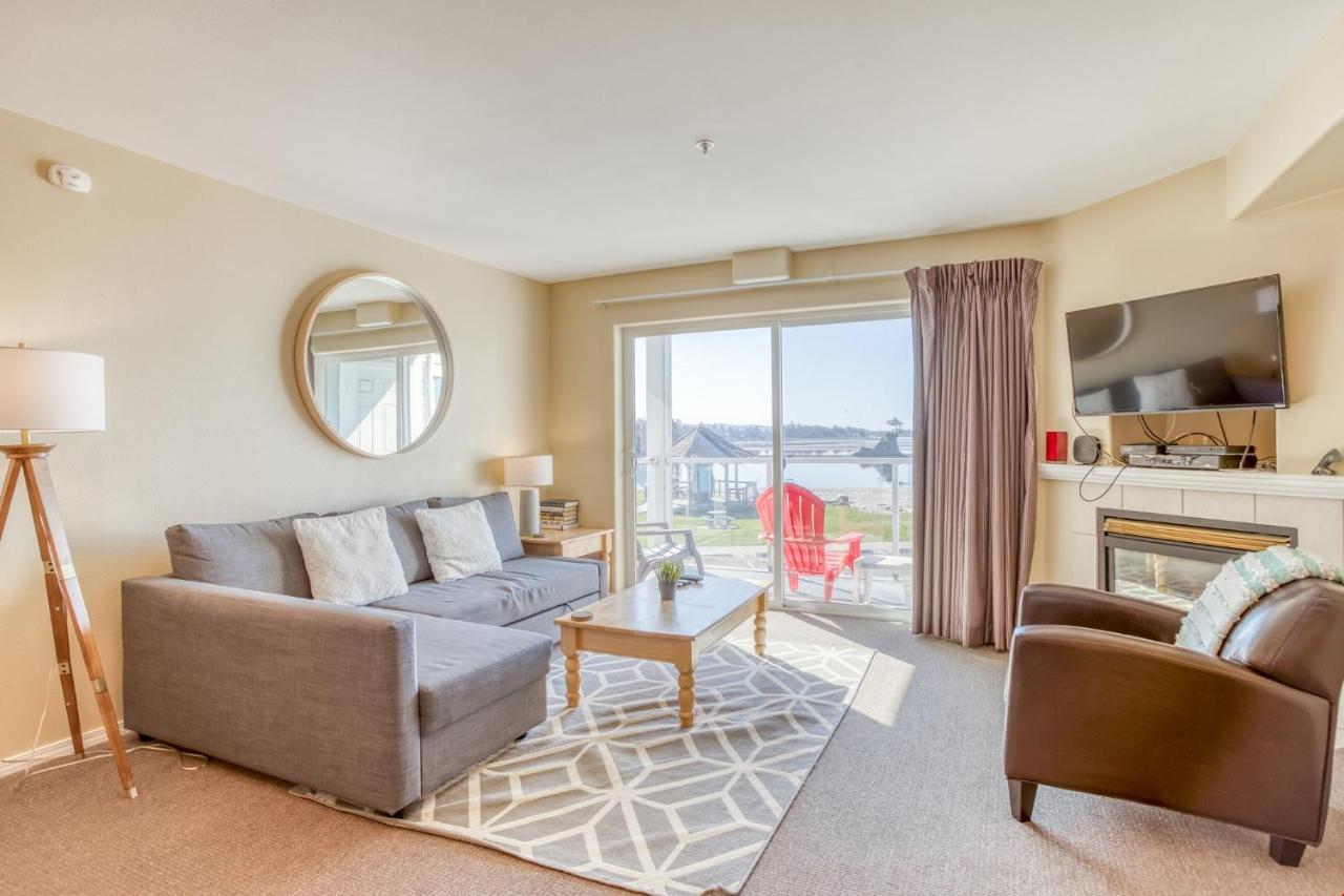 Birds Nest Suite Lincoln City Esterno foto